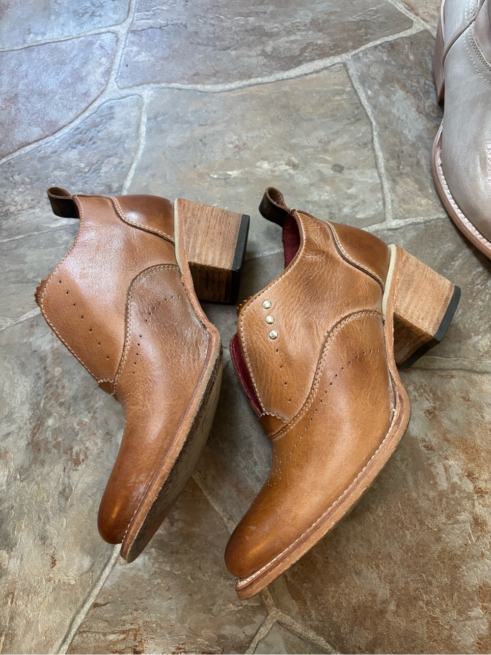 Freebird handmade leather Sadies